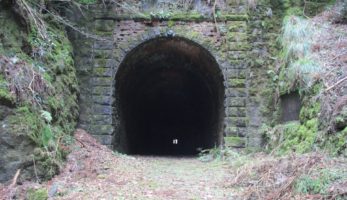 土木遺産⑪　わが国に残る最古の煉瓦トンネル－鐘ヶ坂隧道