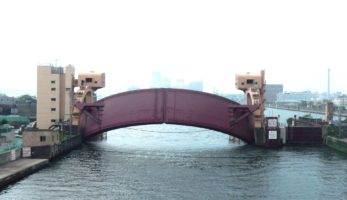 土木遺産㉛　大阪を高潮から守った3基の防潮水門